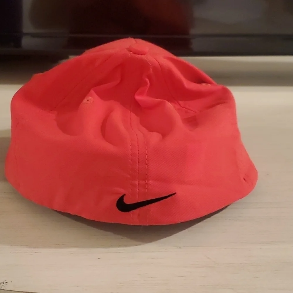 Nike Tru Dri-fit Hat Size M/L